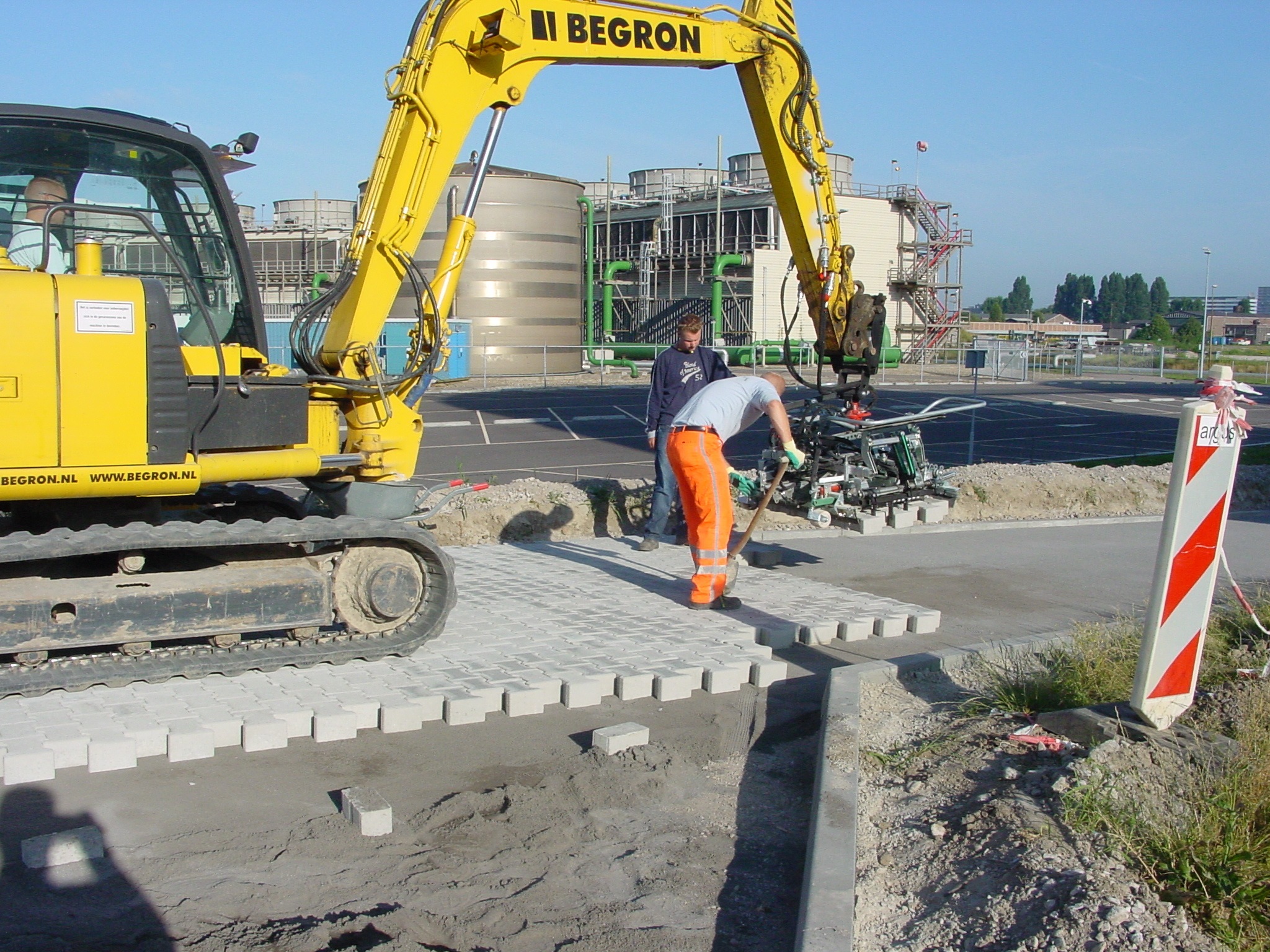 Project Argos Rotterdam verhardingen bestrating machinaal straten